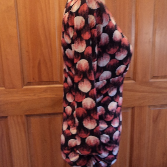 Top - Picture 3 of 6